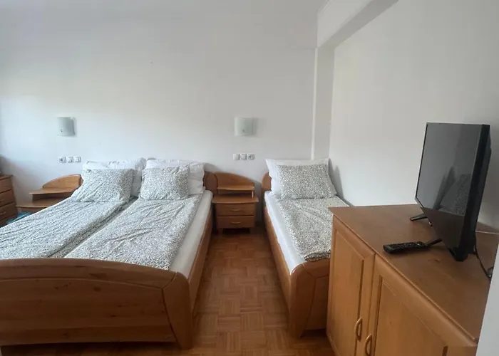 Cozy Nook Stays, Rent, Med Roglo In Termami Zrece, 게스트하우스 즈코르녜즈레쎄